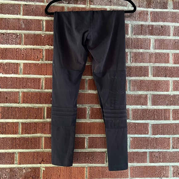 Adidas Leggings in Black Stretch Cotton with Mesh Inset on Legs Size S - Picture 4 of 4